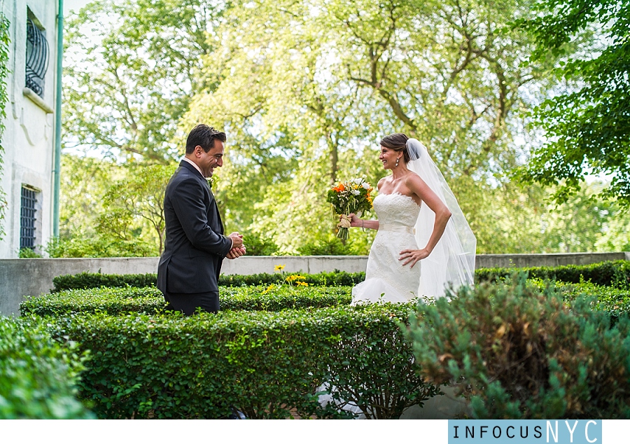 Genevieve + Greg Wedding at Vanderbilt Mansion_0018