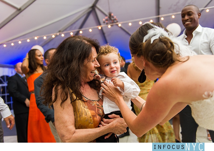 Genevieve + Greg Wedding at Vanderbilt Mansion_0105