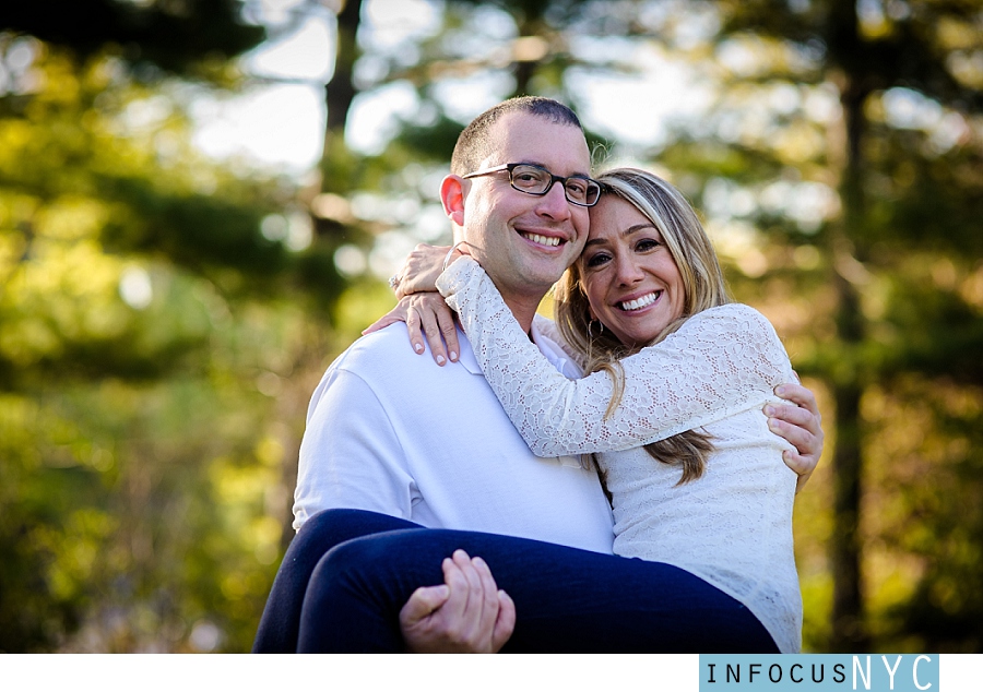 Sarah + Rob Engagement In Central Park_0010