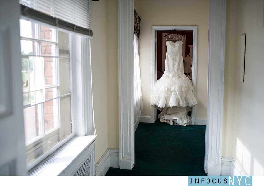 Melissa + Phil Wedding at Bourne Mansion_0042