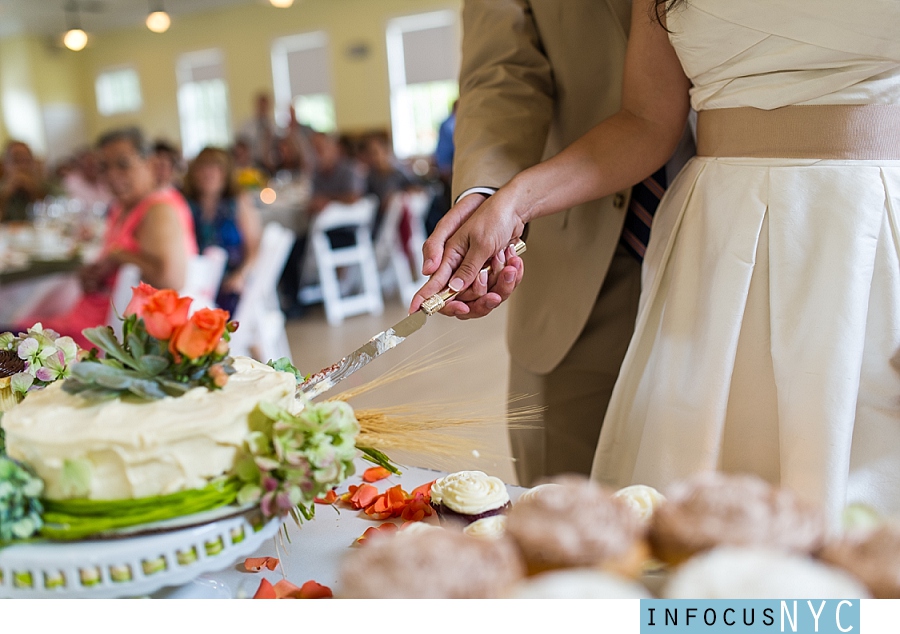 Jen + Dave Queens Farm Museum Wedding_0060