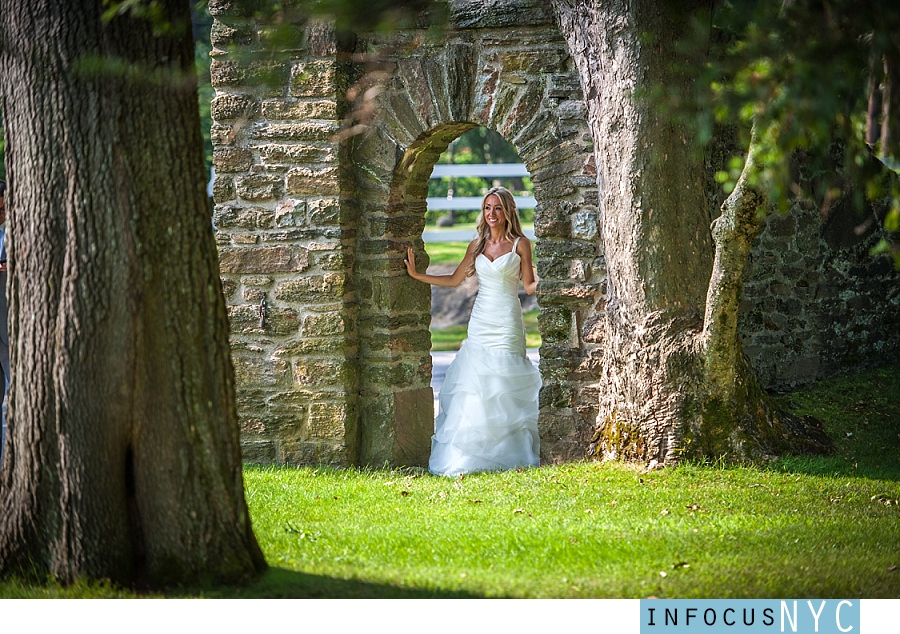 Sarah + Rob Wedding at the Coveleigh Club_0030